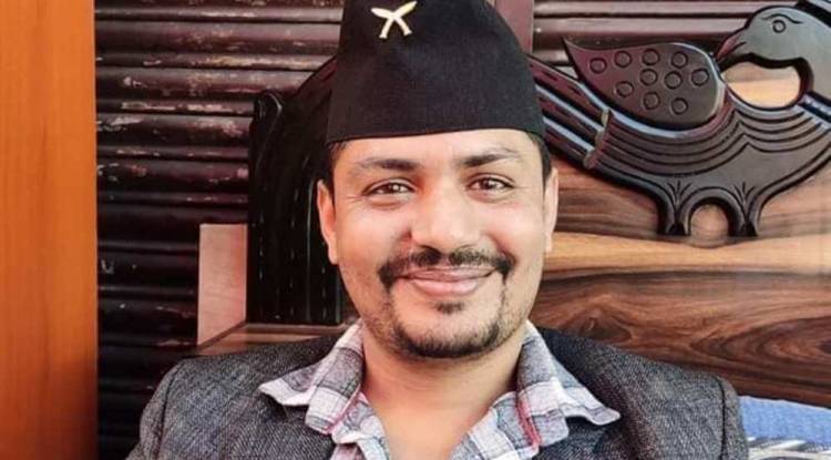बुटवल युथको आगामी अध्यक्षमा अधिकारी