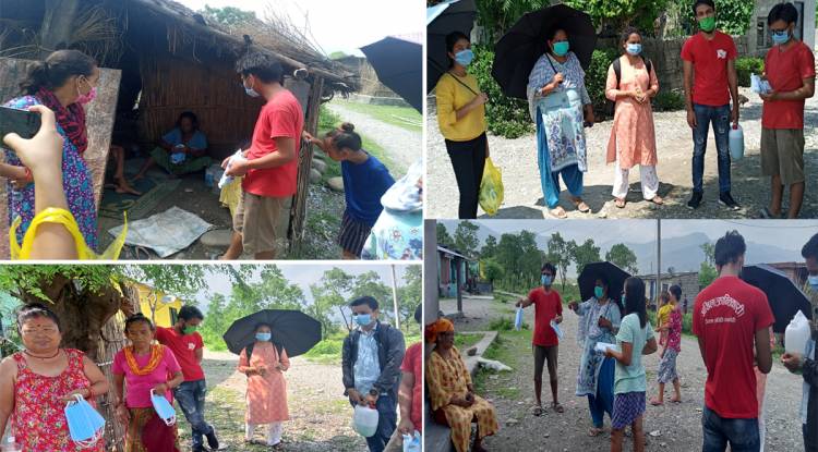 अखिल (क्रान्तिकारी) रूपन्देहीद्वारा घर–घरमा मास्क र सेनिटाइजर वितरण